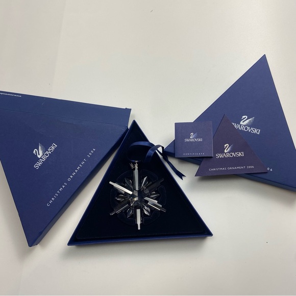 NWB Swarovski 2006 Crystal Snowflake Christmas Ornament New - Picture 4 of 12